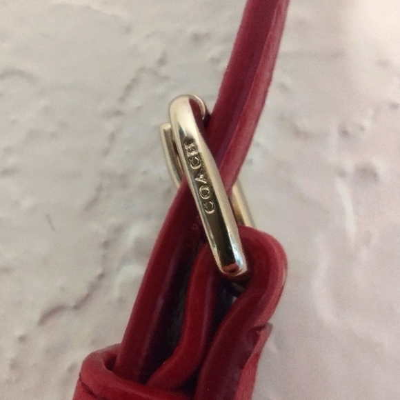 Coach Red Signature Pebbled Leather File Bag NWT - Picture 12 of 13